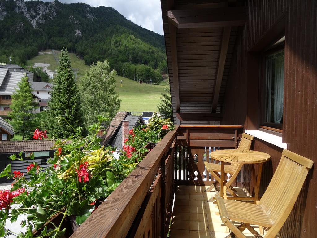Apartments&Rooms Smučka Kranjska Gora Pokoj fotografie